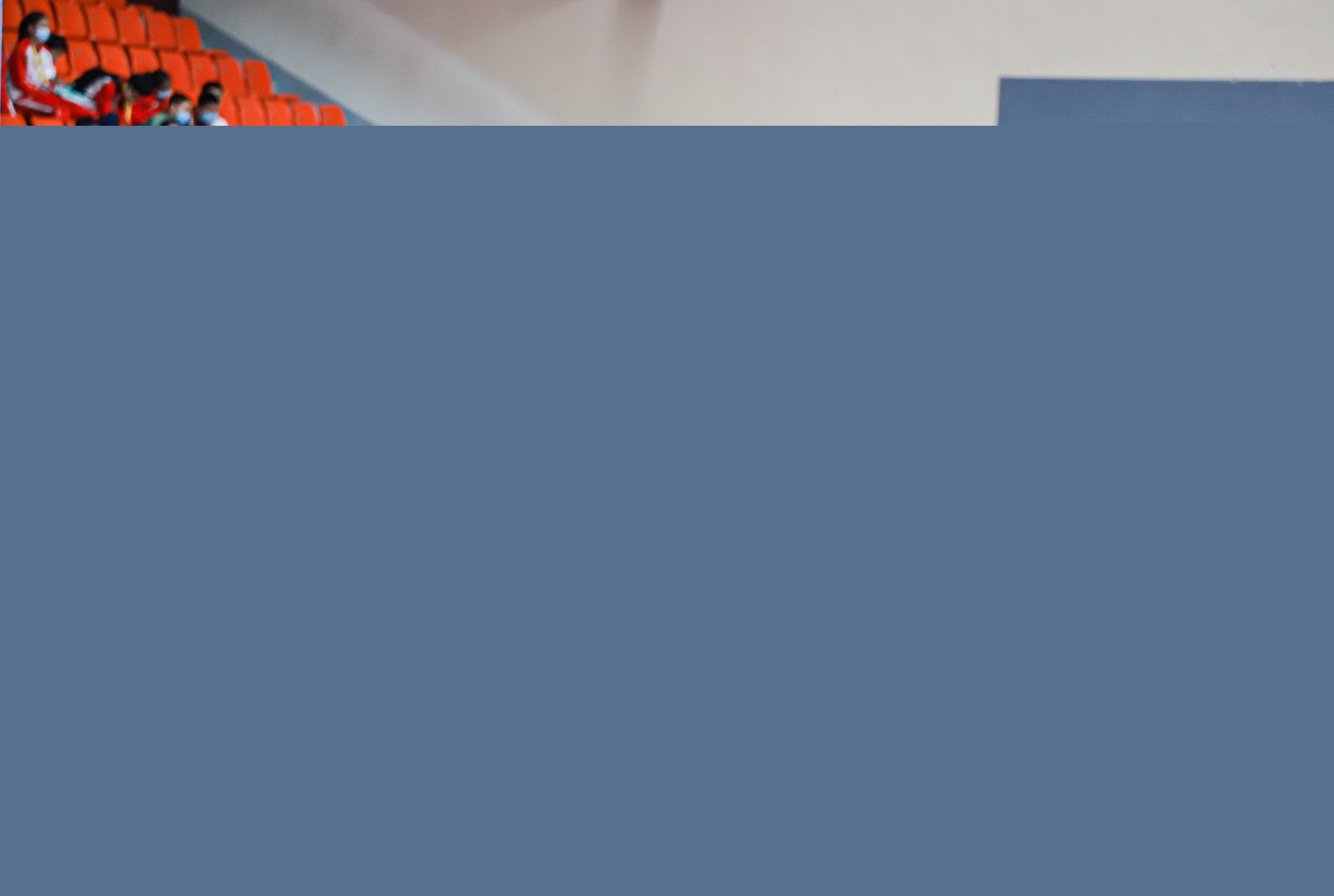 表现上无可 表现上无可