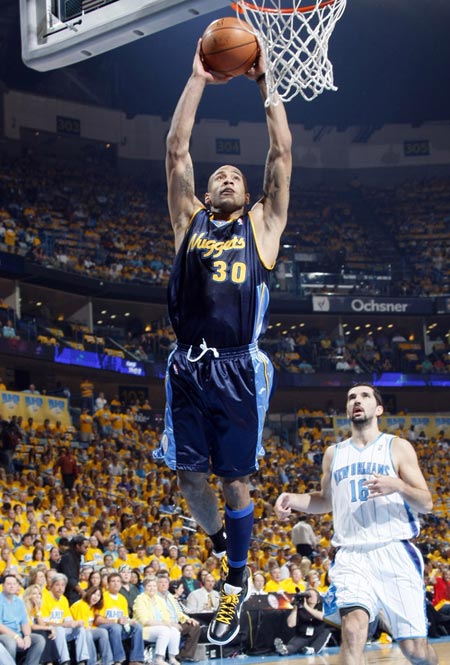 是不容松懈 是不容松懈