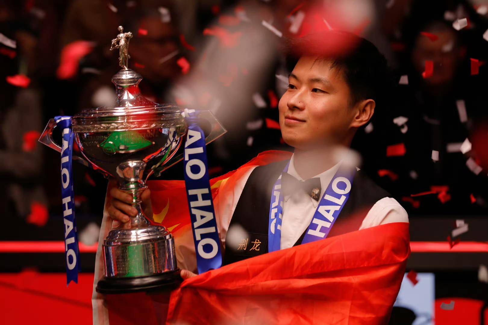 替补席与替 替补席与替