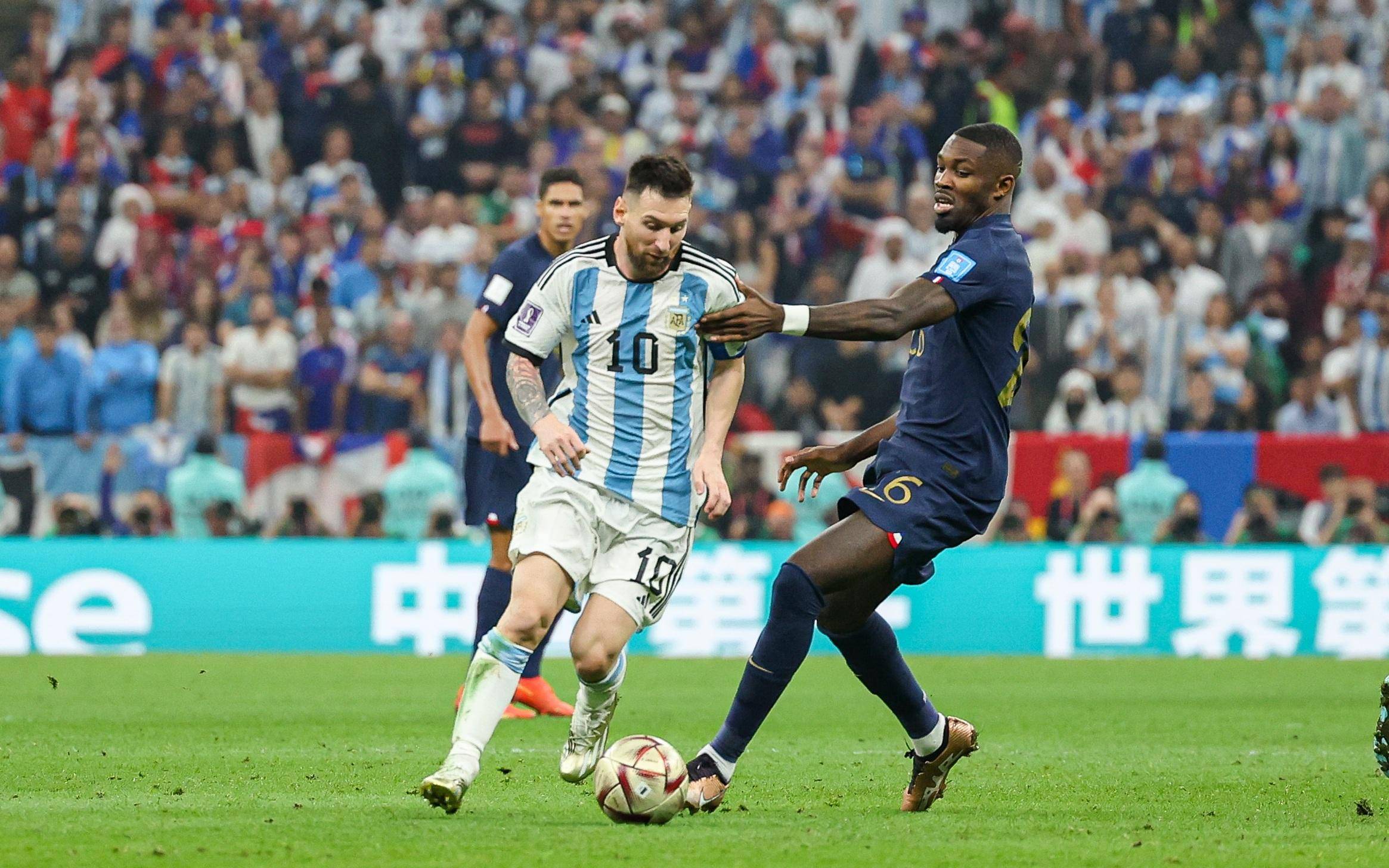 报道中引起 报道中引起