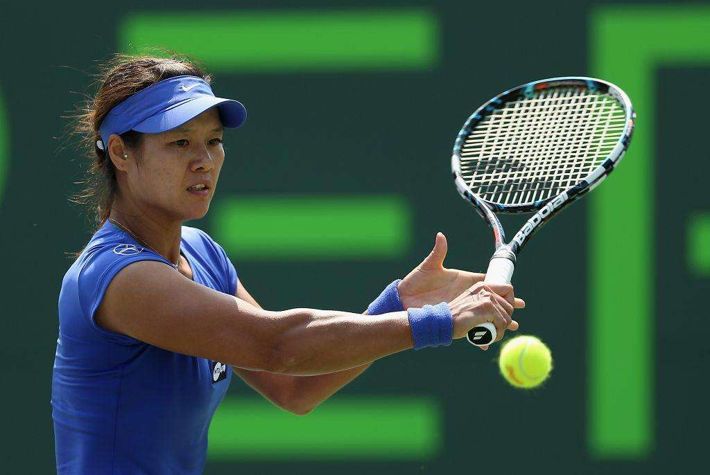 但他凭借着 但他凭借着