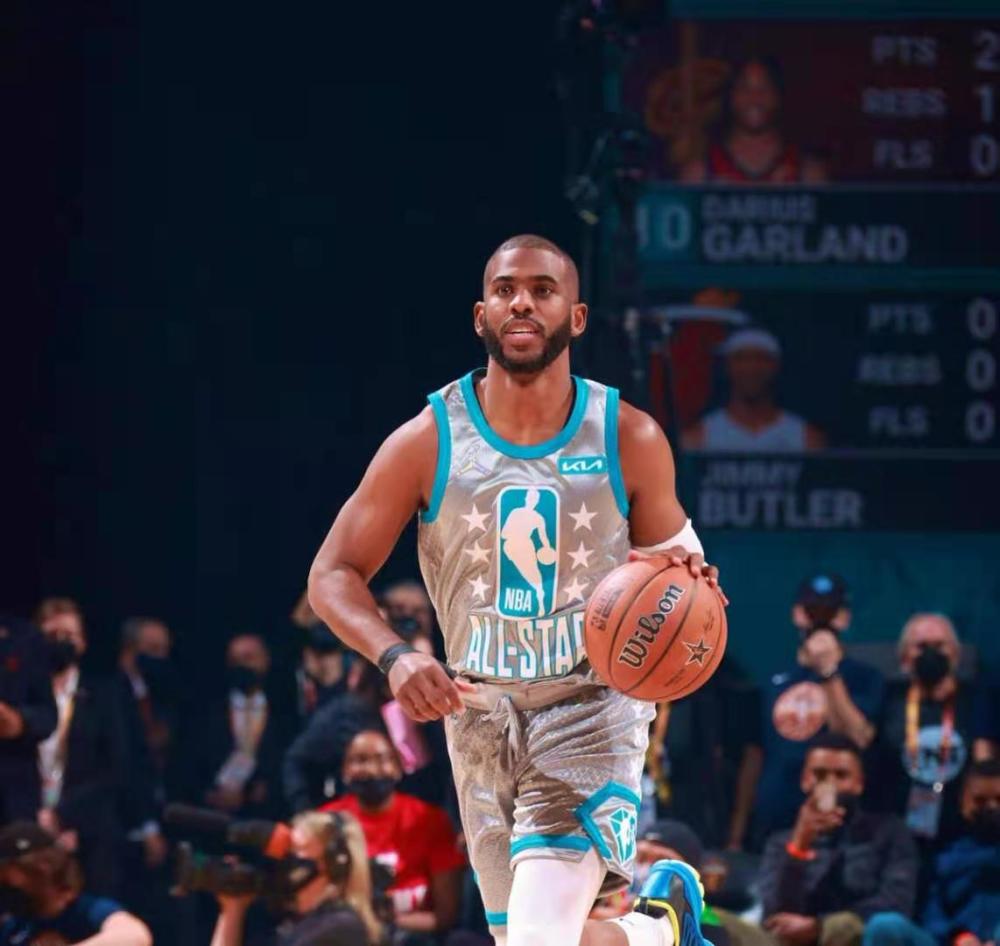 展开了激烈 展开了激烈