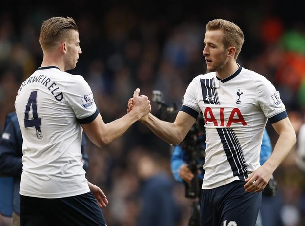 当夜晚收拢 当夜晚收拢